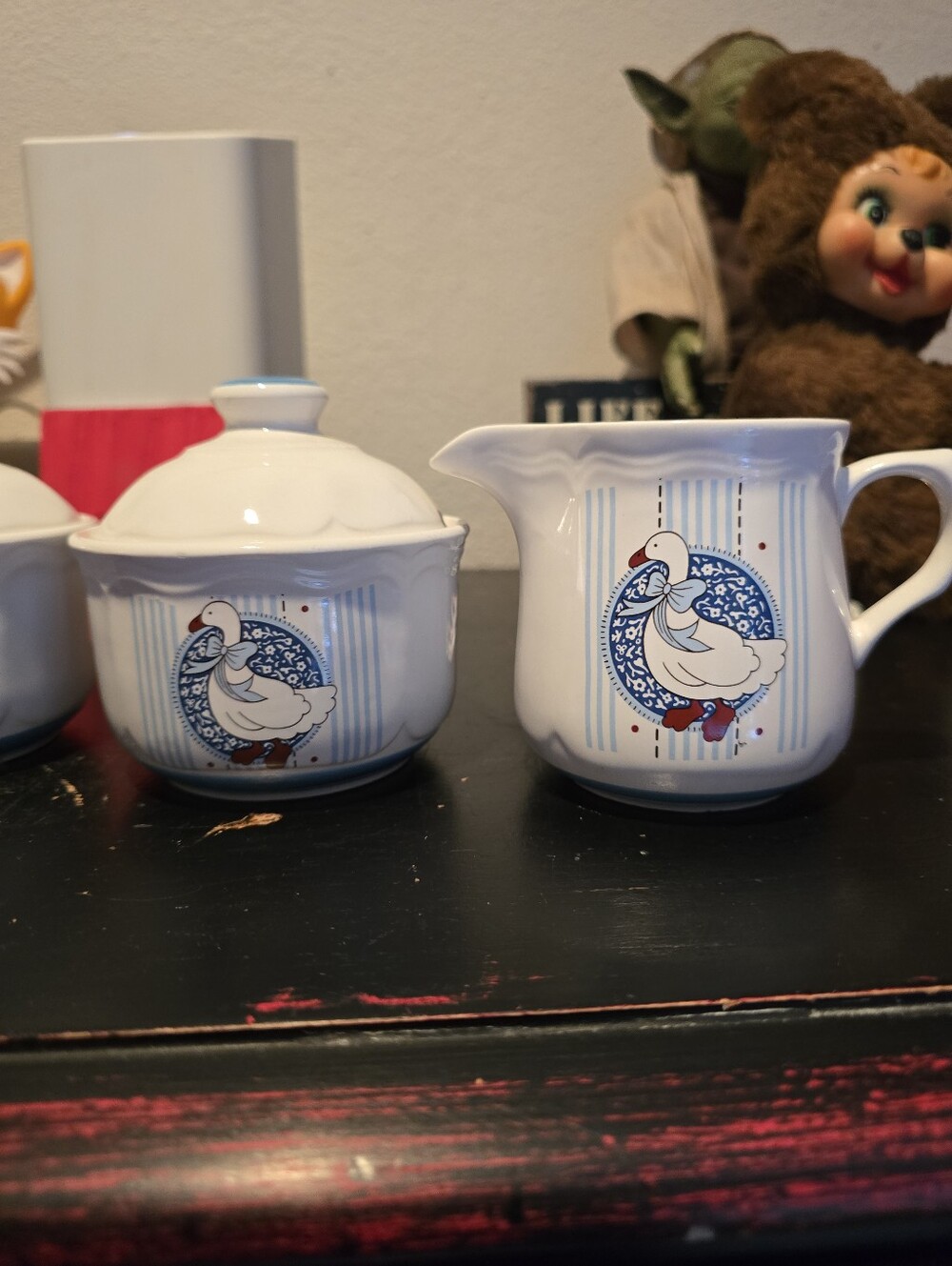 Vtg 80's Goose Ceramic Creamer & Sugar Bowl White & Blue Cottage Chic Kitchen